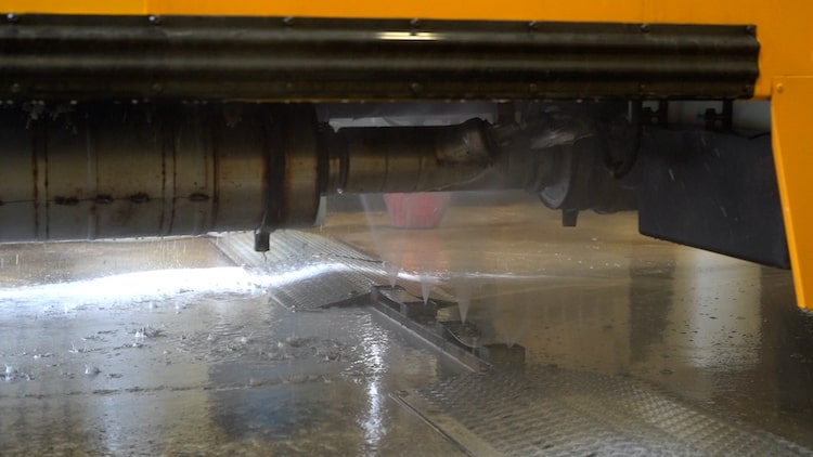 Undercarriage Wash Unit